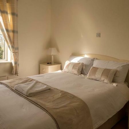 Mulberry Lodge Guest House 巴利霍尼斯 外观 照片