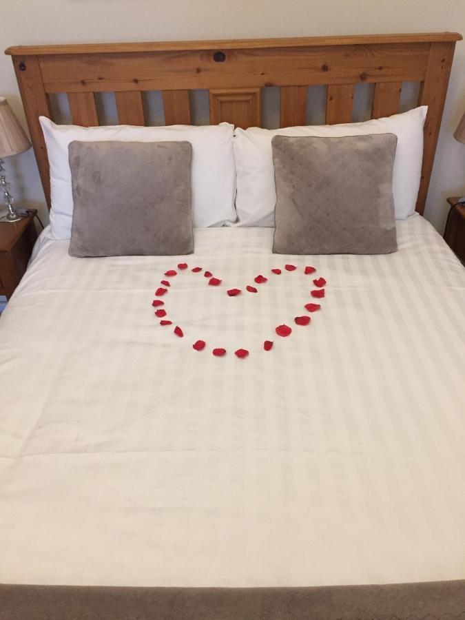 Mulberry Lodge Guest House 巴利霍尼斯 外观 照片