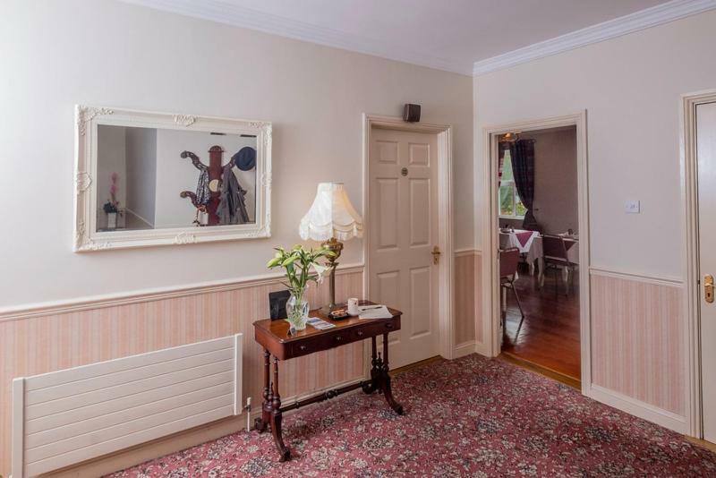 Mulberry Lodge Guest House 巴利霍尼斯 外观 照片